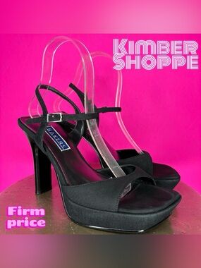 Bakers Black Suede Square Toe Ankle Strap Heeled Platform Sandal US 7